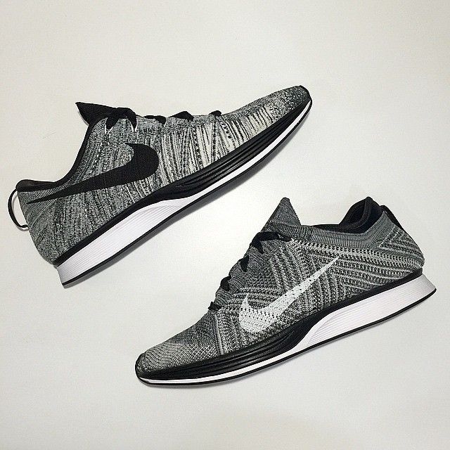Nike Running continues it’s Oreo themed Flyknits following
the 2.0
release a few weeks back. Seen here are two upcoming Flyknit releases featuring a different knit pattern on the uppers, ...